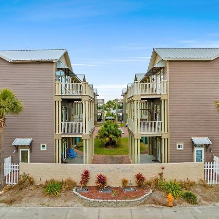 Crescent Moon Palace - A Luxury Home With Pool, Parking, Just Steps To The Beach Panama City Beach Kültér fotó