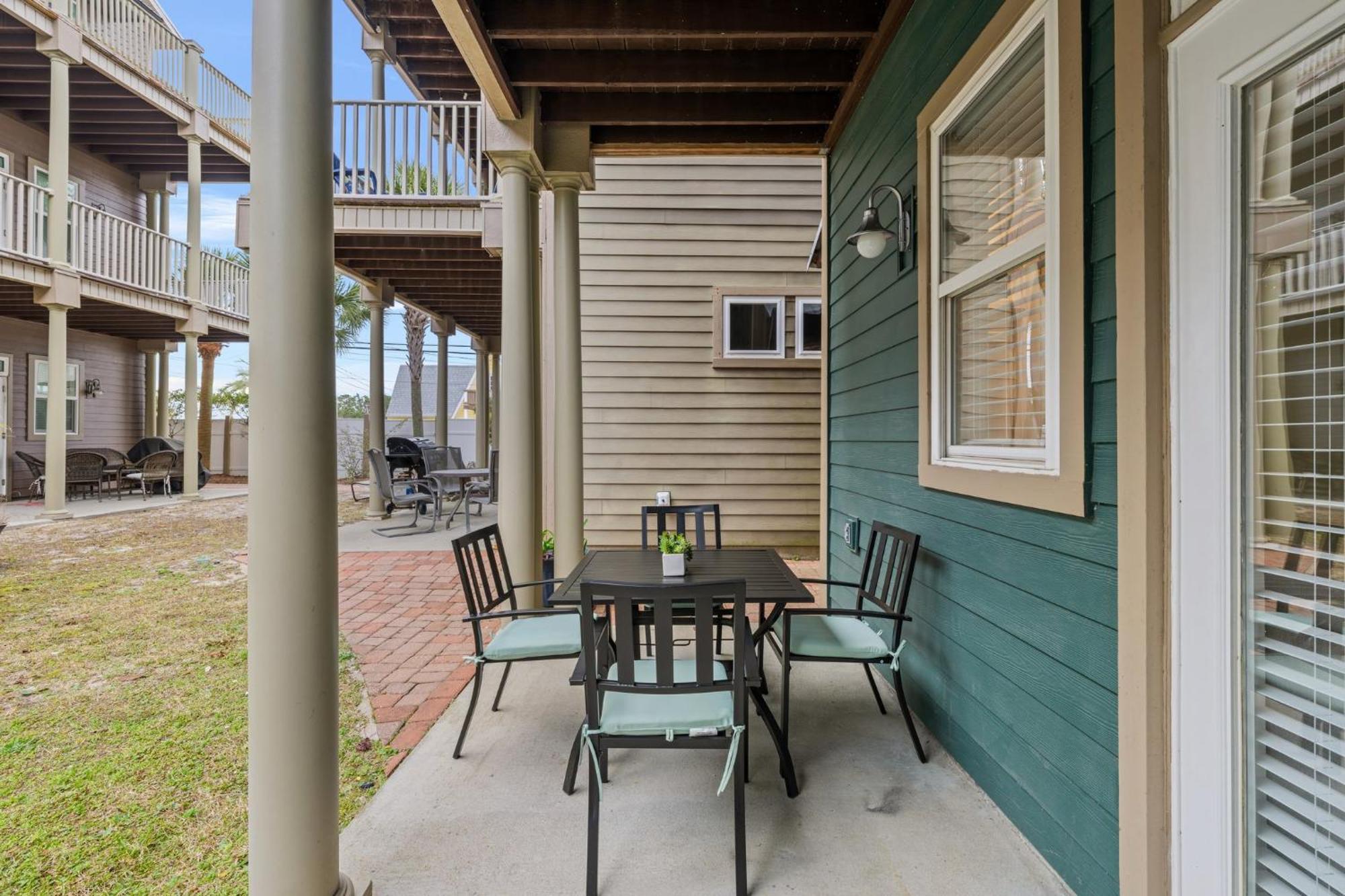 Crescent Moon Palace - A Luxury Home With Pool, Parking, Just Steps To The Beach Panama City Beach Kültér fotó