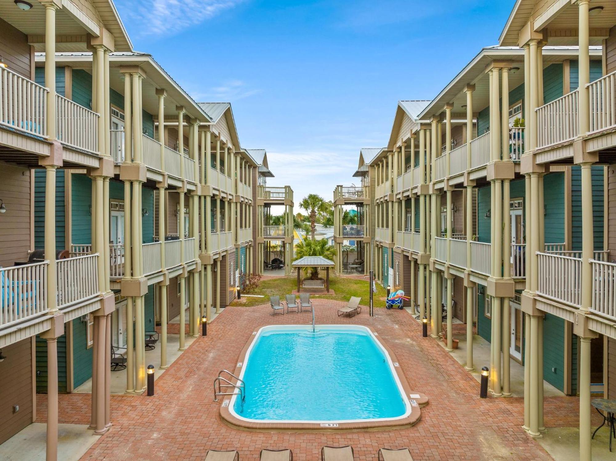 Crescent Moon Palace - A Luxury Home With Pool, Parking, Just Steps To The Beach Panama City Beach Kültér fotó