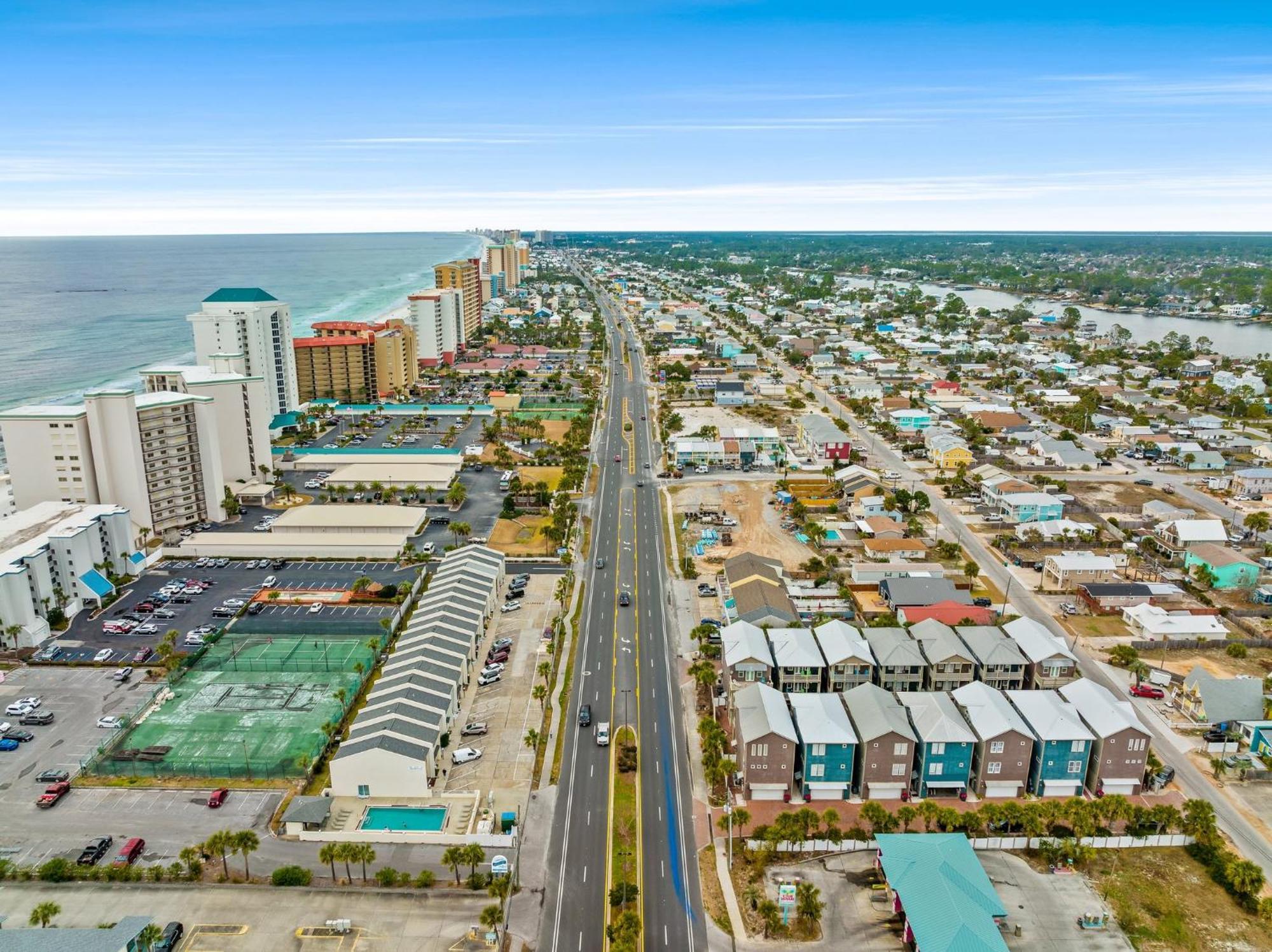 Crescent Moon Palace - A Luxury Home With Pool, Parking, Just Steps To The Beach Panama City Beach Kültér fotó