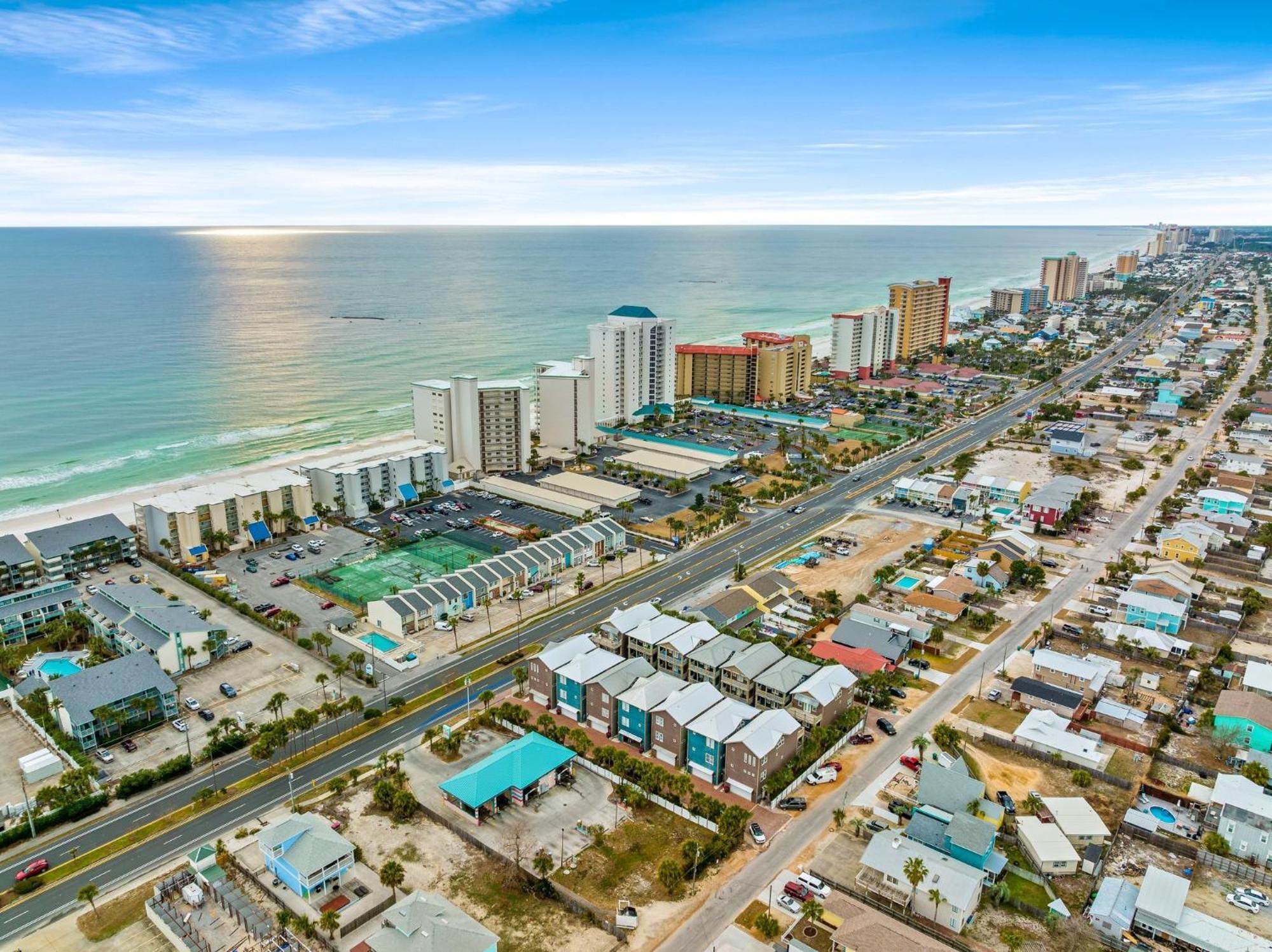 Crescent Moon Palace - A Luxury Home With Pool, Parking, Just Steps To The Beach Panama City Beach Kültér fotó